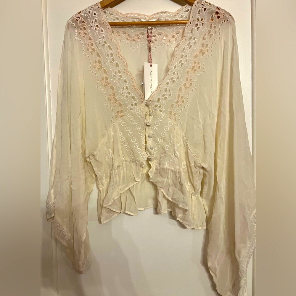 LoveShackFancy boho blouse 💗💗💗